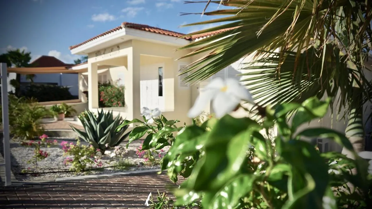 Villa Sweet Escape Willemstad