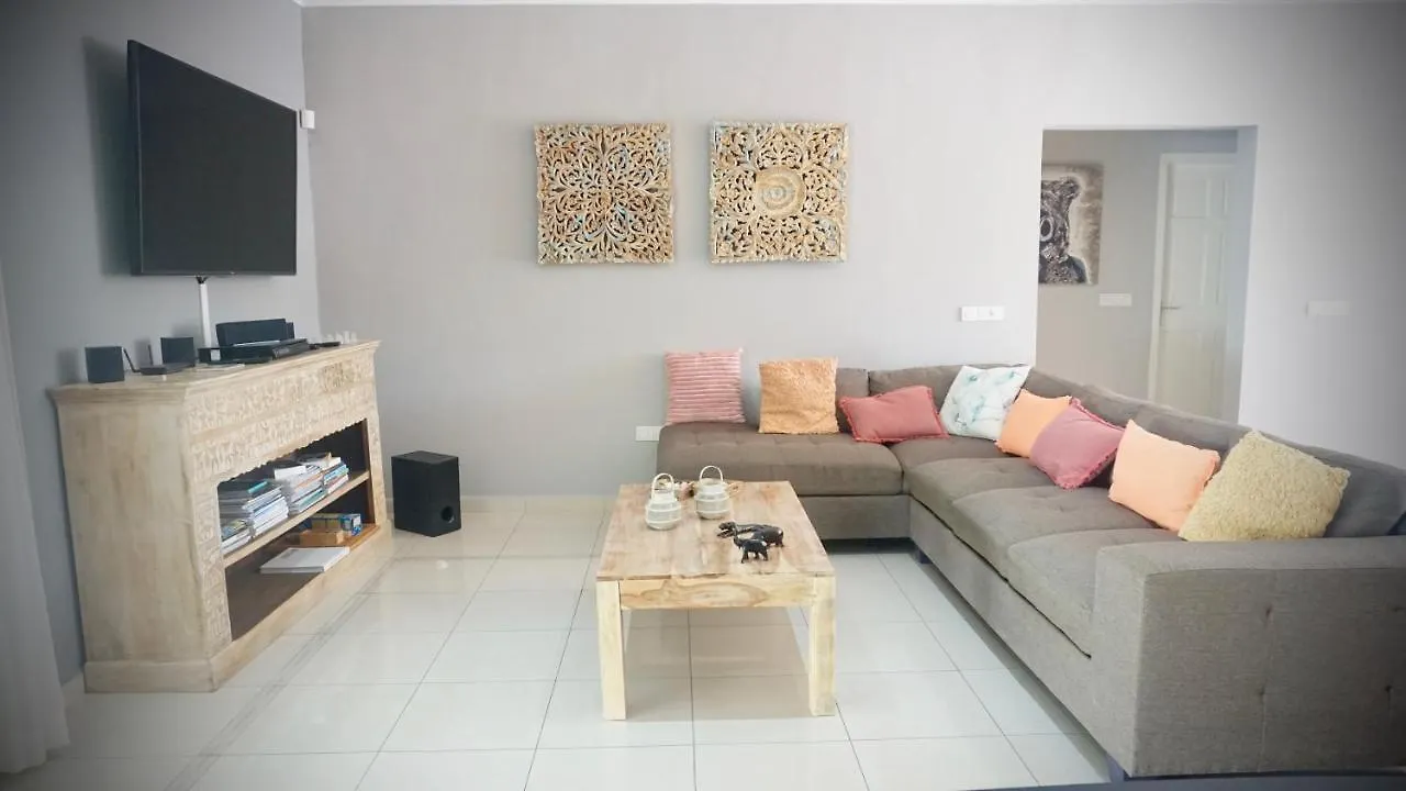 Villa Sweet Escape Willemstad