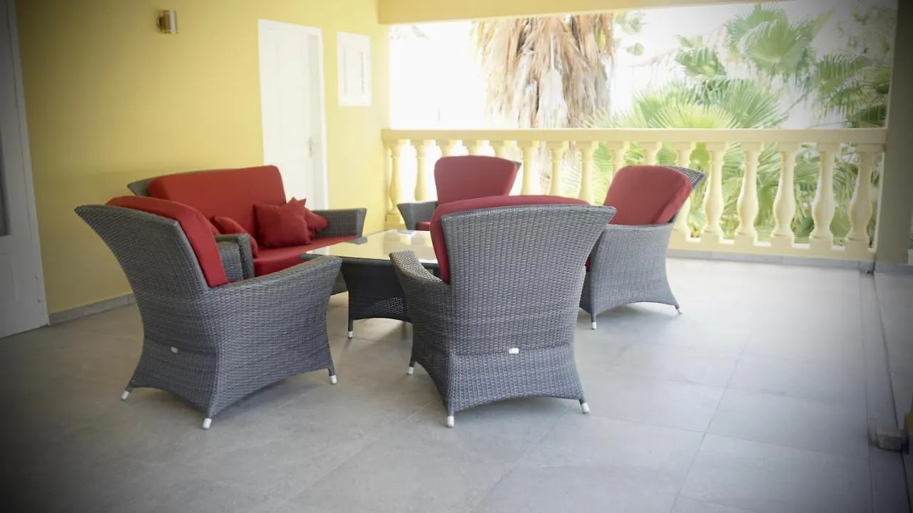 Villa Sweet Escape Willemstad